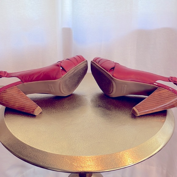 red heels - Picture 3 of 5